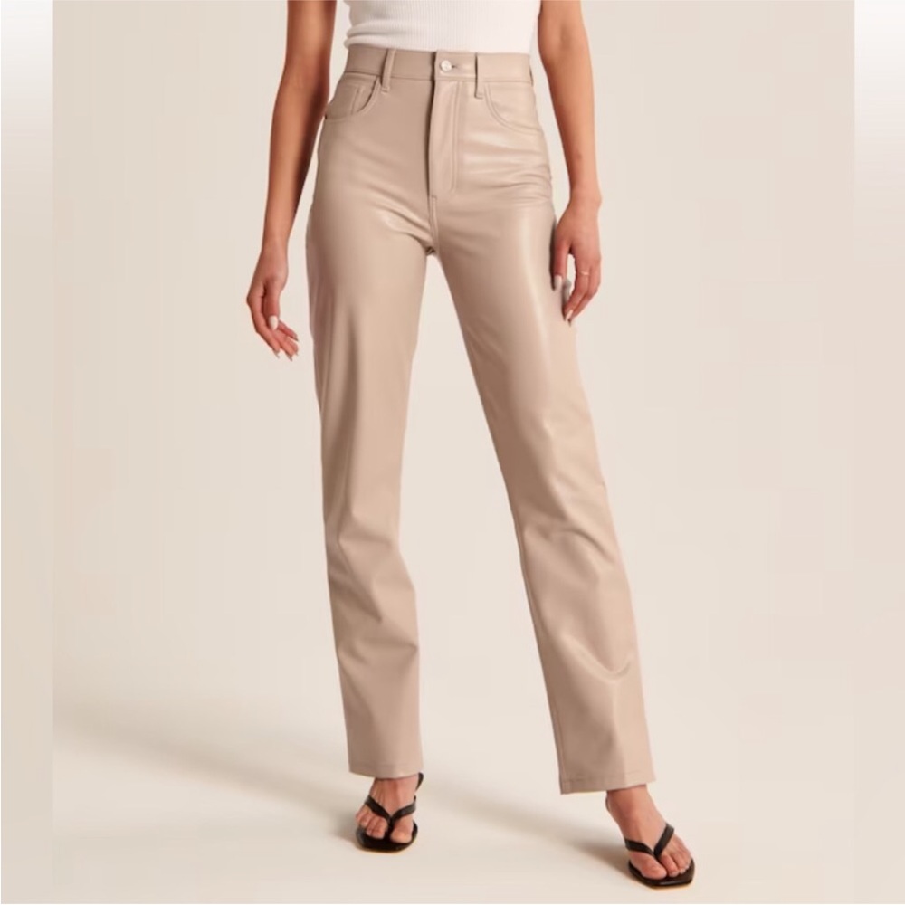 ABERCROMBIE 90s Straight Cream Vegan Leather Pants NWT